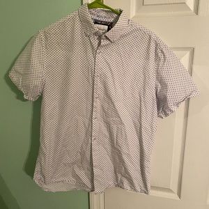 Denim and flowers size L white button down